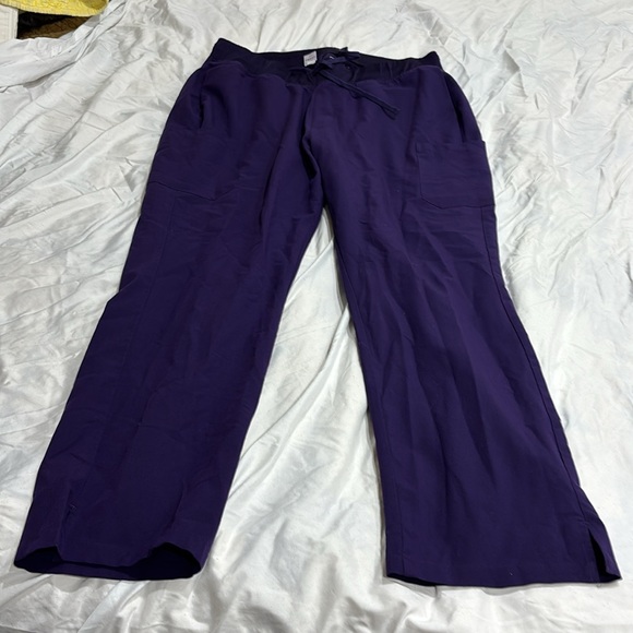 Mandala Scrub Set - Picture 5 of 7